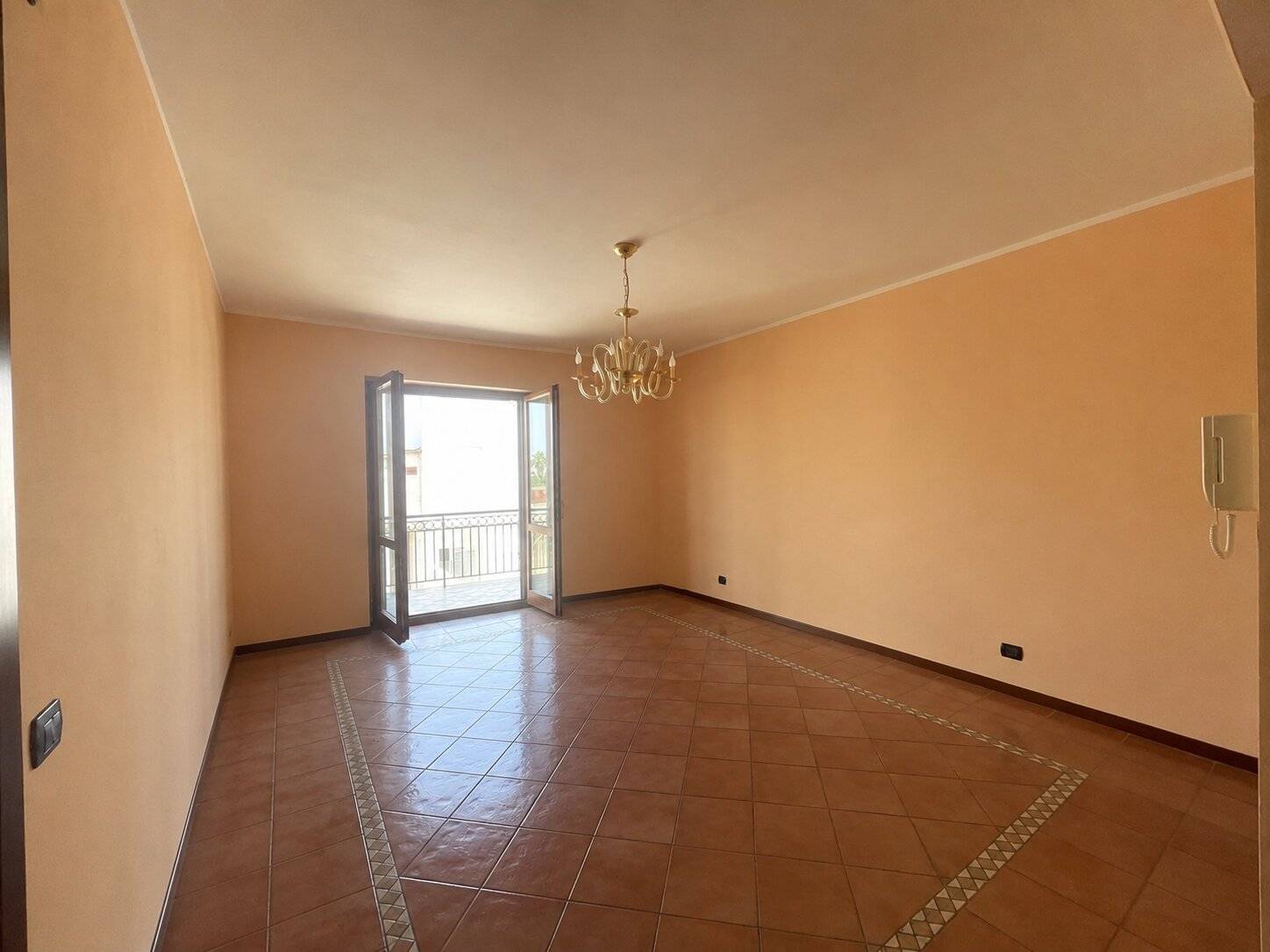 Bilocale con Box e Cantina