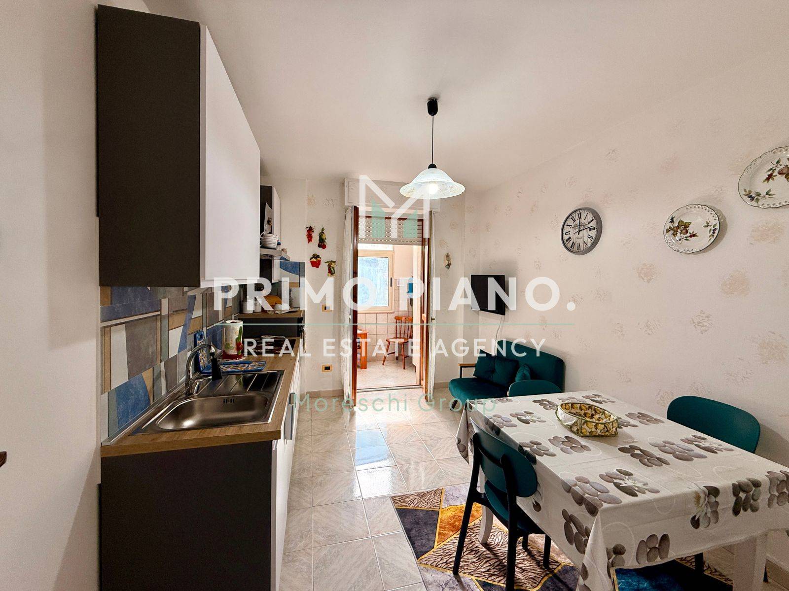 ALGHERO CENTRO COMODO TRILOCALE CON BOX
